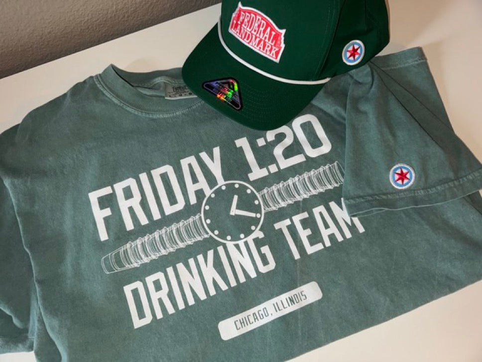 FRIDAY 1:20 DRINKING TEAM - Heavyweight Tee